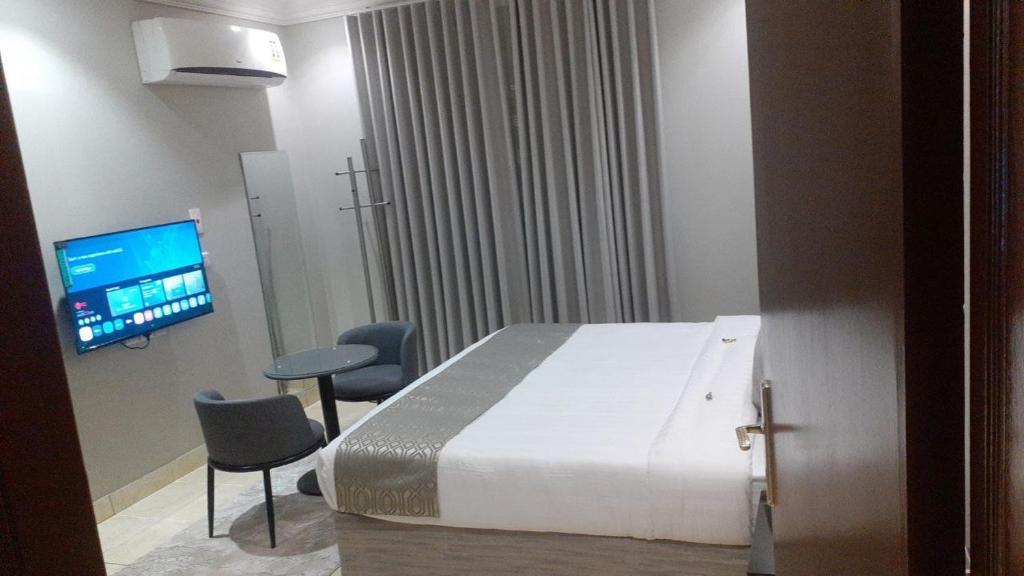 Double Rooms Guest Suites